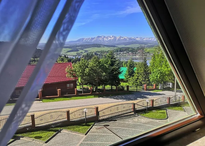 リゾート Centrum Wypoczynku I Rehabilitacji Umina チョルシュティン